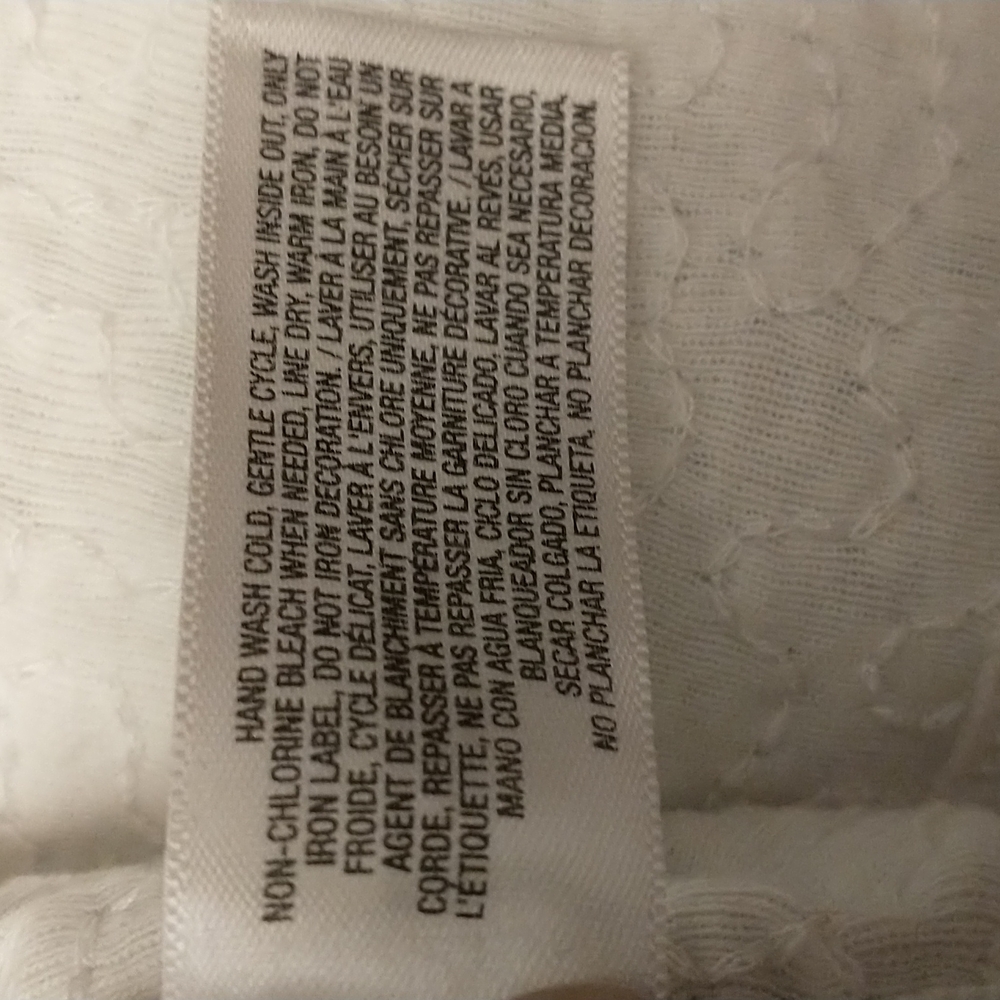 Old Navy Sequined Tank - Size XS - Picture 7 of 8